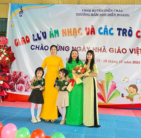 HÌNH ẢNH HOẠT ĐỘNG 20/11/2024