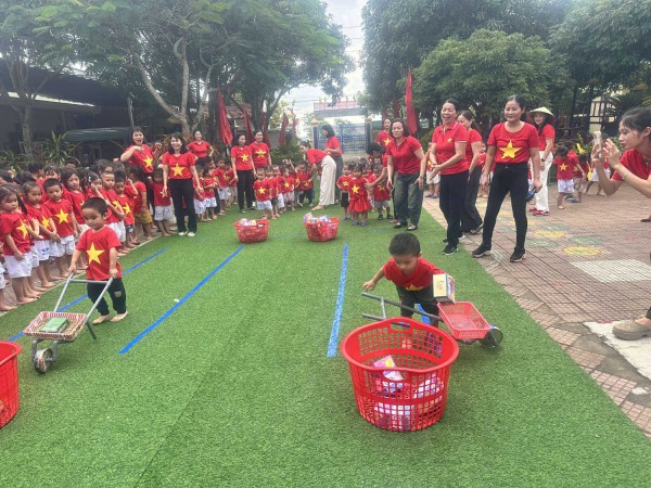 HÌNH ẢNH HOẠT ĐỘNG 20/11/2024