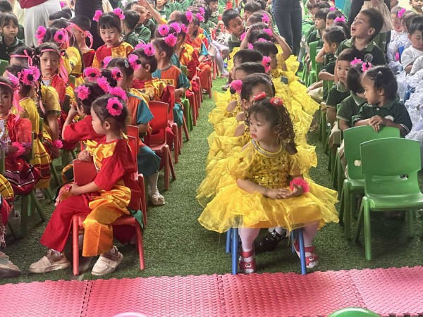 MỘT SỐ HÌNH ẢNH HOẠT ĐỘNG CHÀO MỪNG NGÀY NHÀ GIÁO VIỆT NAM 20/11/2024